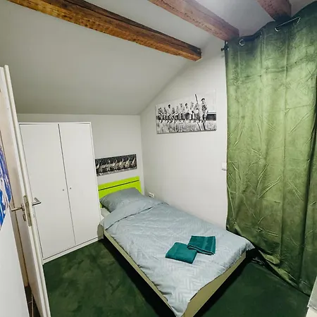 Kompakte & Guenstige Einzimmerwohnung Koblenz (Rhineland-Palatinate)