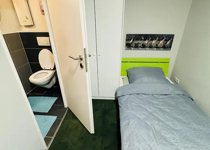 Kompakte & Guenstige Einzimmerwohnung Coblença