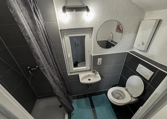 Kompakte & Guenstige Einzimmerwohnung * Coblença